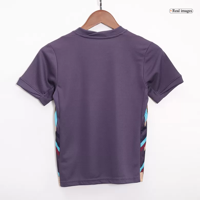 38AA0A6D-F439-5191-8D78-355DAB8914CC-1.webp