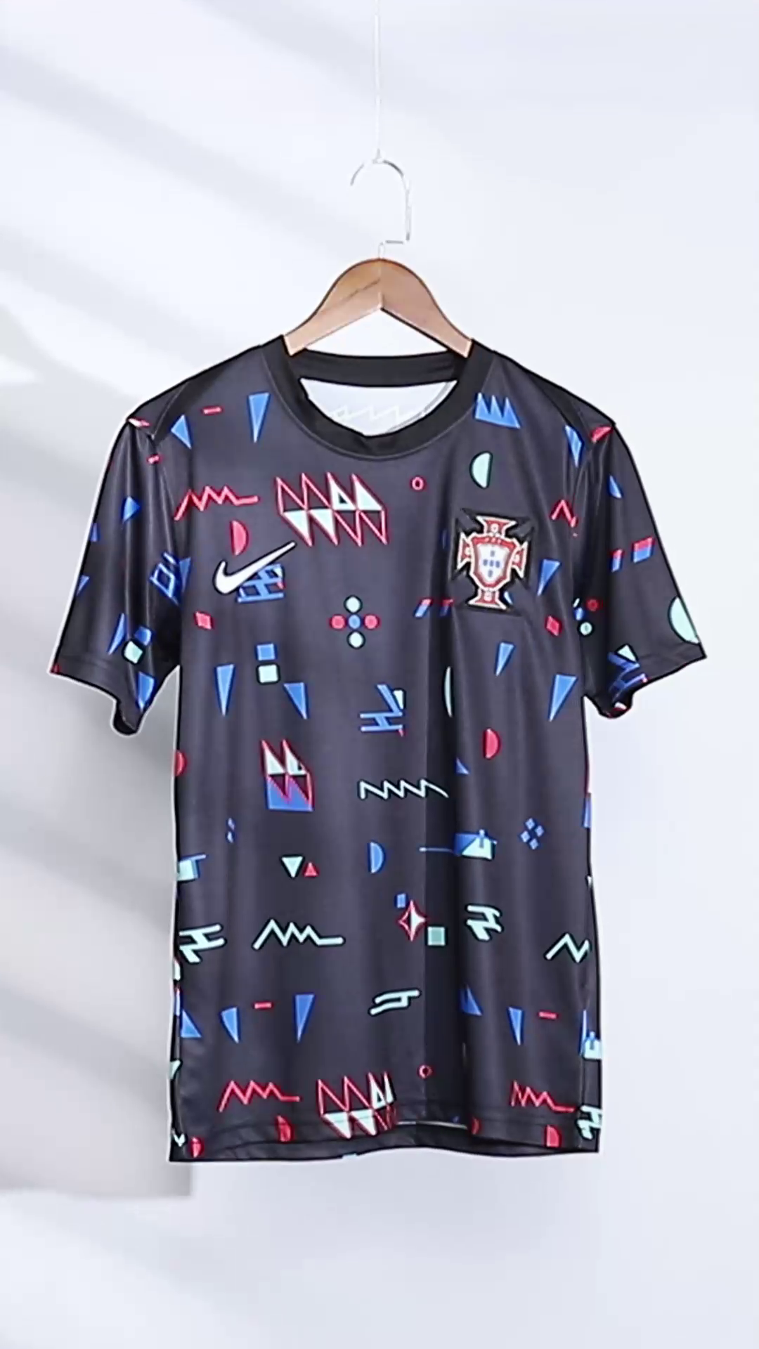 493E274B-3527-AF2B-8054-EB425AA8F77A-2.png